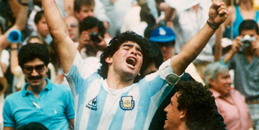 Maradona et le football d'aujourd'hui : Génie rebelle dans un monde hyper-connecté