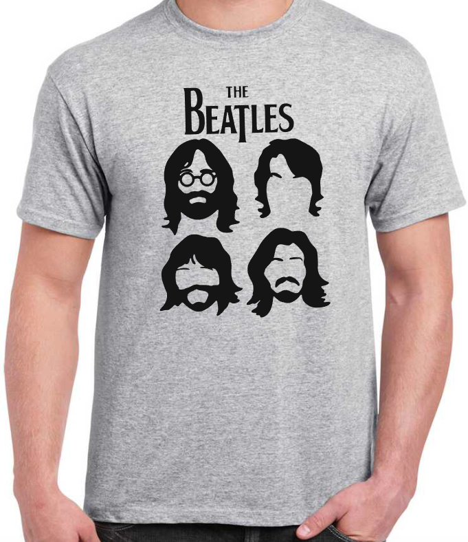 Camiseta con THE BEATLES